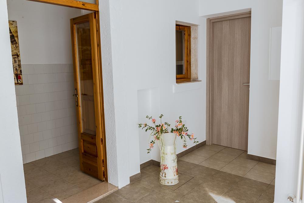 アルベロベッロ ア ドゥエ パッシ ダル セントロ Bed & Breakfast エクステリア 写真